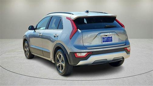 2024 Kia Niro LX