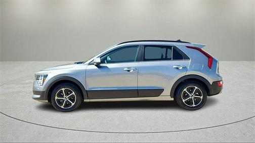 2024 Kia Niro LX