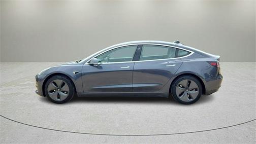 2019 Tesla Model 3 Mid Range
