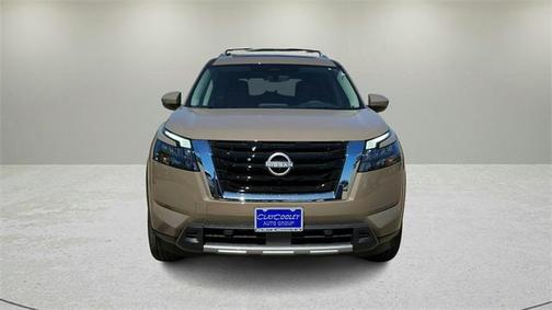 2025 Nissan Pathfinder Platinum FWD