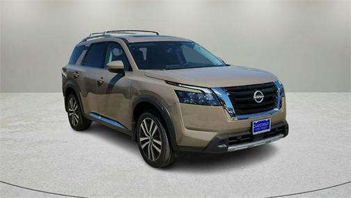 2025 Nissan Pathfinder Platinum FWD