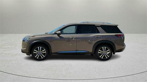 2025 Nissan Pathfinder Platinum FWD