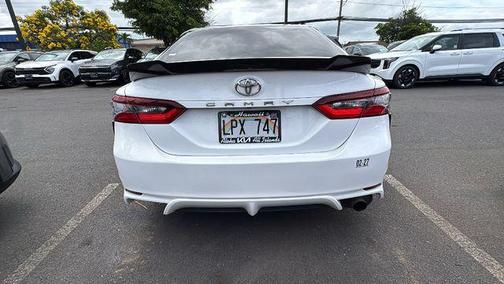 Super White 2021 Toyota Camry SE