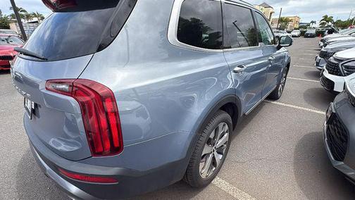 Everlasting Silver 2022 Kia Telluride S