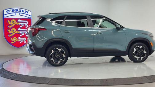 Pluton Blue 2024 Kia Seltos EX