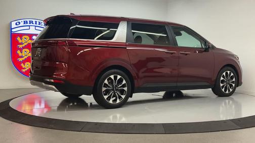 2024 Kia Carnival EX