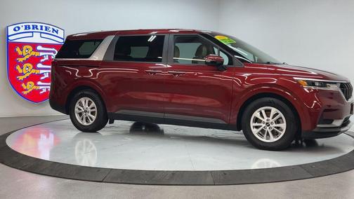 2023 Kia Carnival LX
