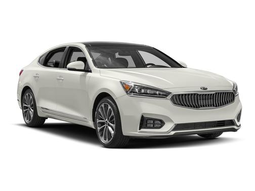2017 Kia Cadenza Technology