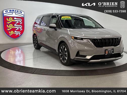 Ceramic Silver 2024 Kia Carnival EX