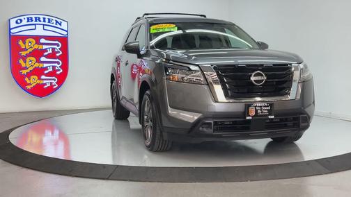 2022 Nissan Pathfinder SV 4WD