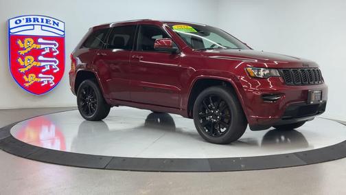 2022 Jeep Grand Cherokee Laredo