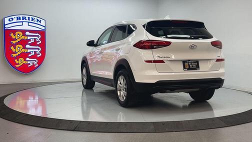 2021 Hyundai TUCSON SE