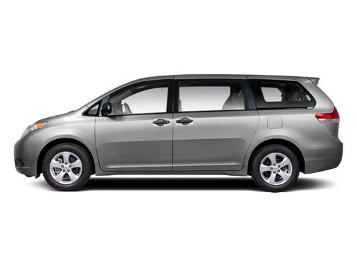 Silver Sky Metallic 2013 Toyota Sienna LE