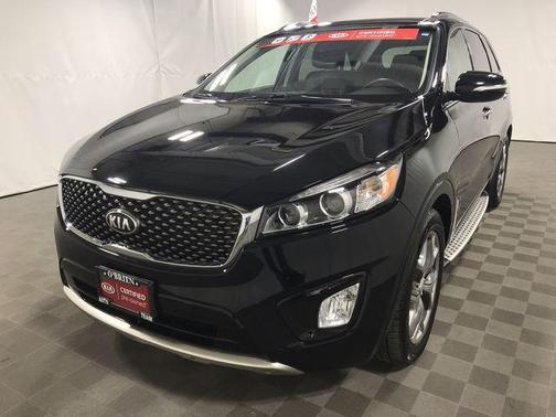 Ebony Black 2016 Kia Sorento SX
