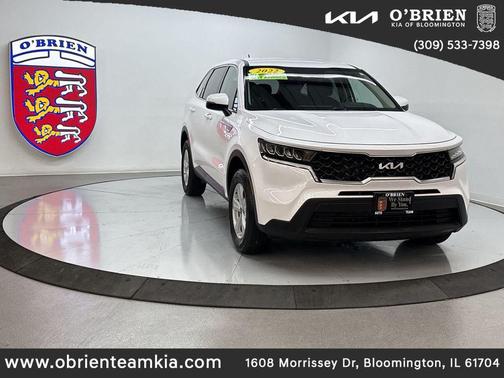 Glacial White Pearl 2022 Kia Sorento LX
