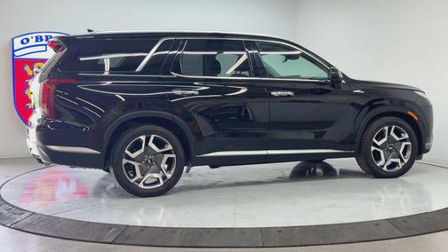 Abyss Black Pearl 2023 Hyundai PALISADE Limited
