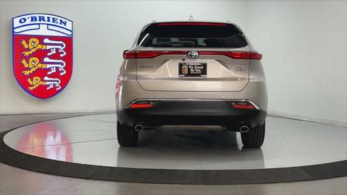 2022 Toyota Venza XLE