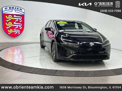 2025 Toyota Prius LE