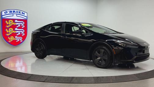 2025 Toyota Prius LE