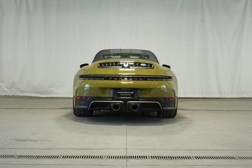 2026 Porsche 911 Carrera GTS