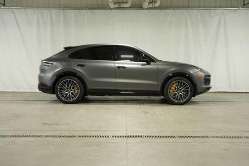 2020 Porsche Cayenne Turbo S
