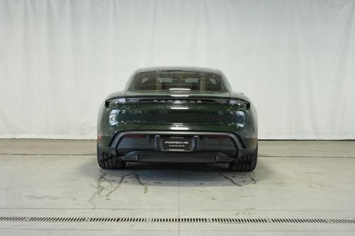 2022 Porsche Taycan 4S