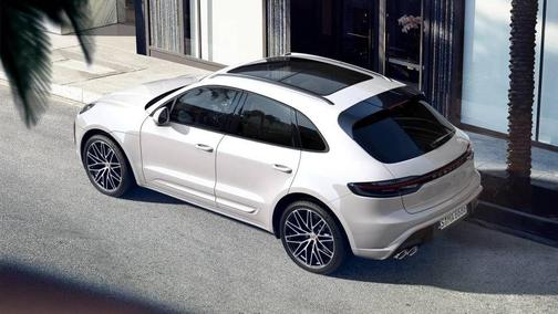 2026 Porsche Macan Base