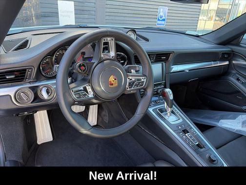 2014 Porsche 911 Carrera 4S