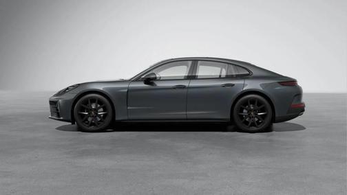 2026 Porsche Panamera 4