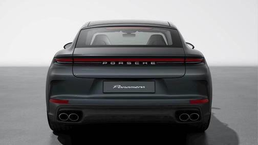 2026 Porsche Panamera 4