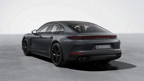 2026 Porsche Panamera 4
