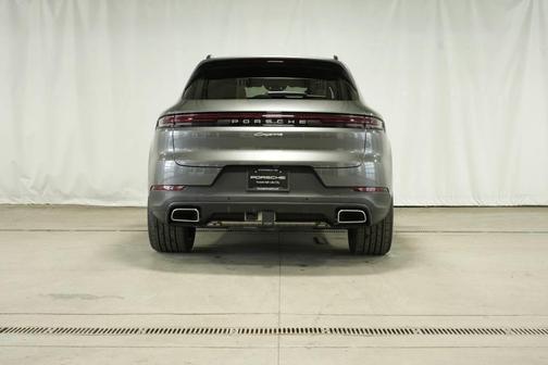 2026 Porsche Cayenne Base