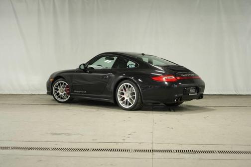2012 Porsche 911 Carrera 4 GTS