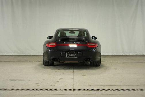 2012 Porsche 911 Carrera 4 GTS