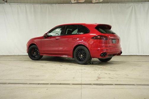 2017 Porsche Cayenne GTS