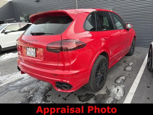 2017 Porsche Cayenne GTS