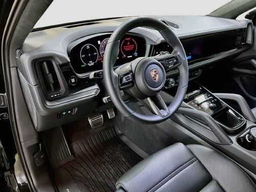 Black Metallic 2025 Porsche Cayenne GTS