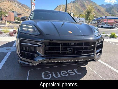 Black Metallic 2025 Porsche Cayenne GTS