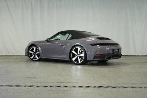 2026 Porsche 911 Carrera