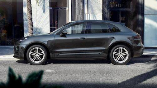 2022 Porsche Macan Base