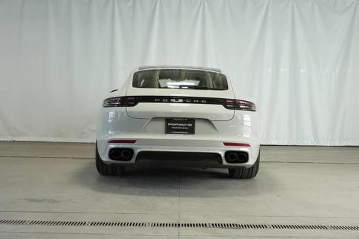 2018 Porsche Panamera 4S