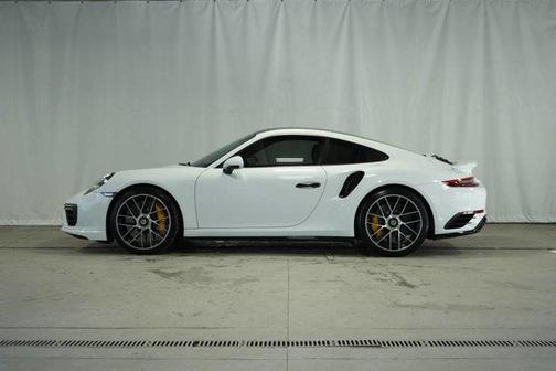 2019 Porsche 911 Turbo S