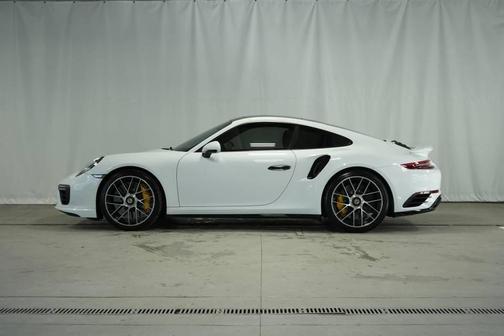 2019 Porsche 911 Turbo S