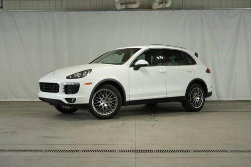 2016 Porsche Cayenne Base