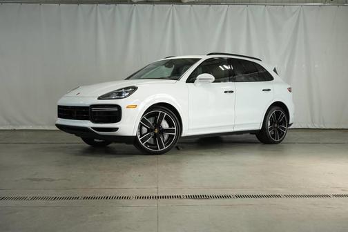 2021 Porsche Cayenne Turbo