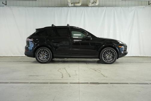 2019 Porsche Cayenne Base