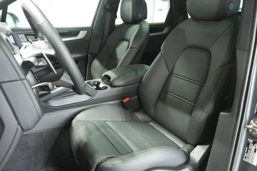 2026 Porsche Cayenne S