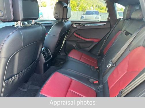 Chalk 2024 Porsche Macan S