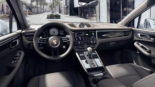 2023 Porsche Macan S