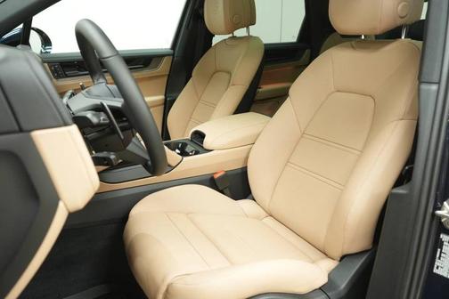 Blue Metallic 2026 Porsche Cayenne AWD